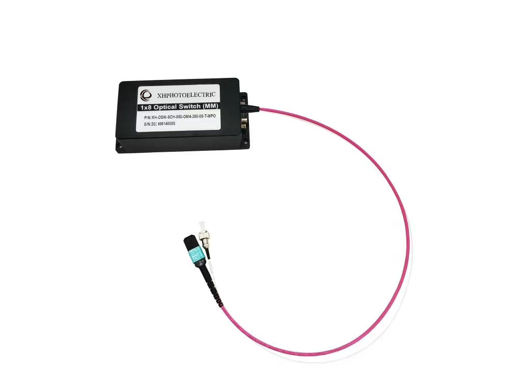 MPO 8CH optical switch